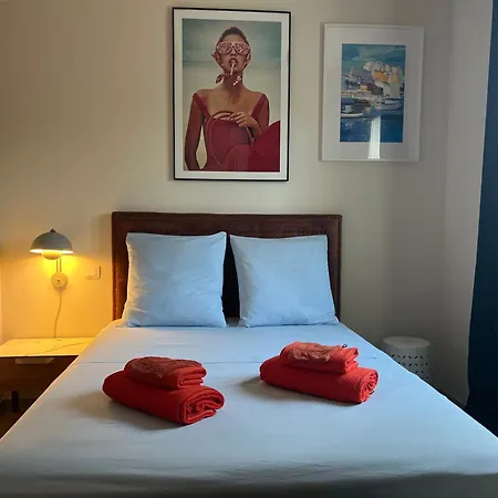 Maison De Avec Grand Jardin Et 3 * Calvi (Corsica)