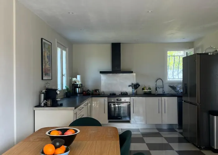 Maison De Avec Grand Jardin Et 3